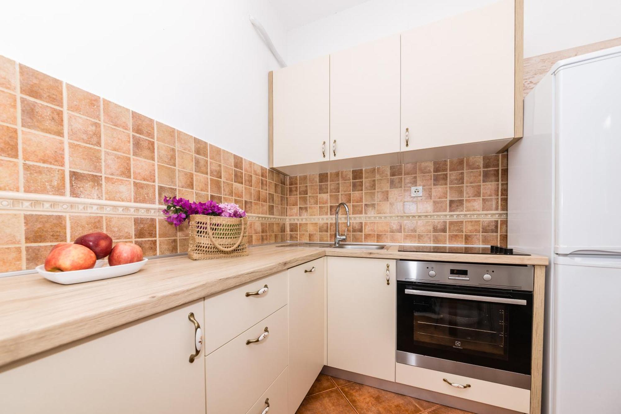 Apartments Batricevic Херцег-Нови Экстерьер фото